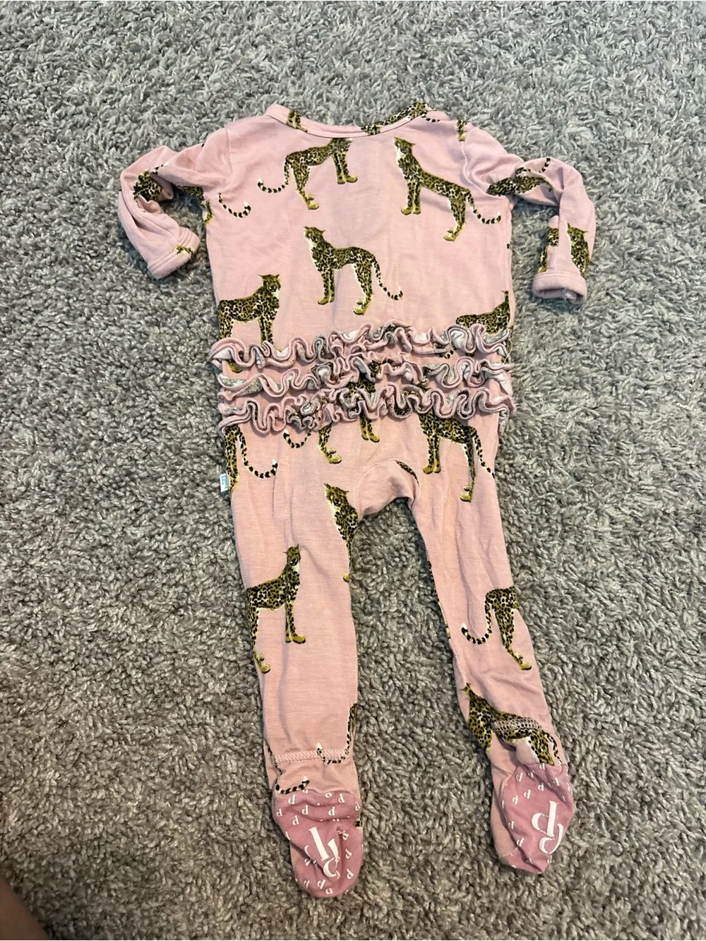 Posh Peanut Zippy // Newborn